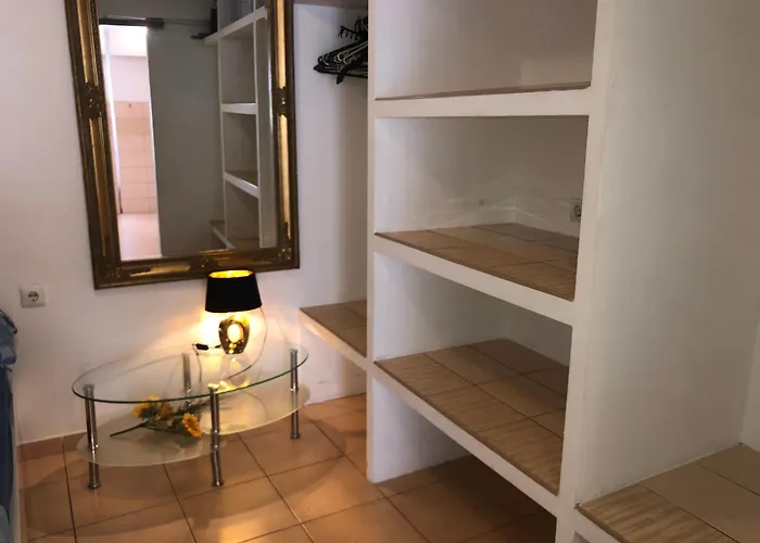 Lily アパート コペル